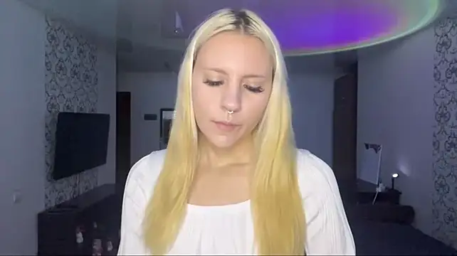 MildredGuckes webcam
