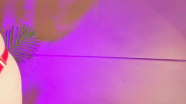 Naomi_Sweety webcam