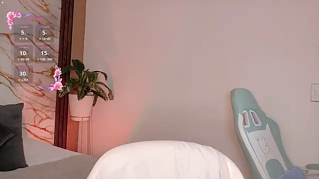 miajonesblowjob live cam on StripChat