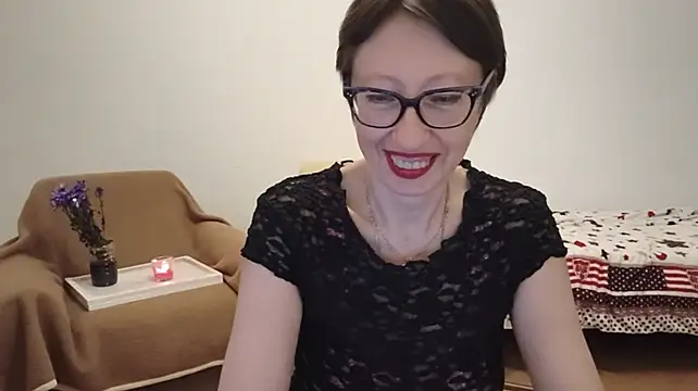 BellaRose_2020 live cam on StripChat