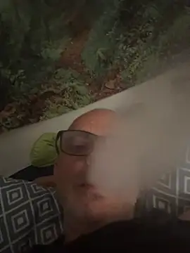 Yogirebell live sex cam