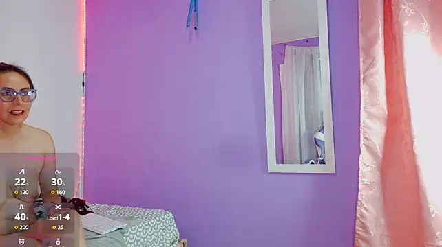Ava_Raye webcam