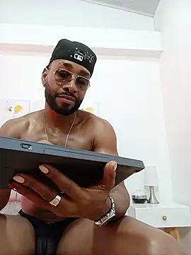 Dante_Knox webcam