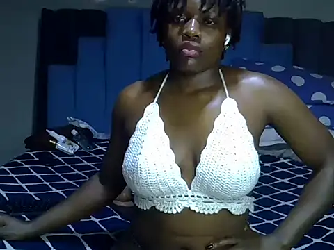 melanin_moon webcam