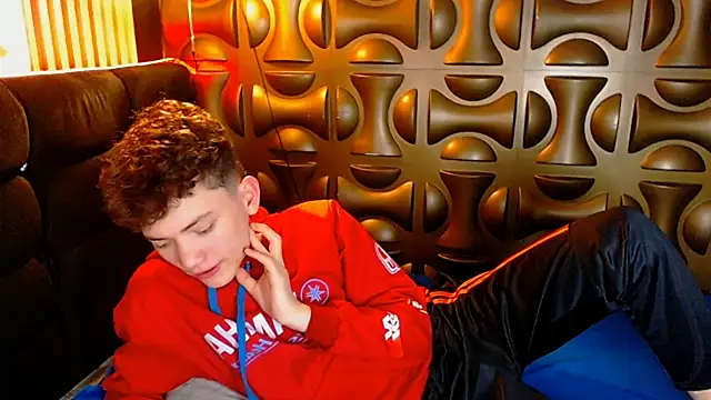 Live sex cam of cruz_dante