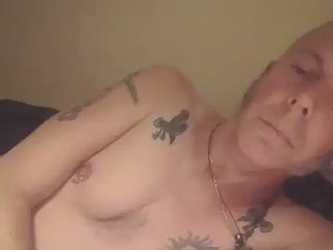 SHARPSkinhead webcam
