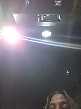 Luna_Lynn live cam on StripChat