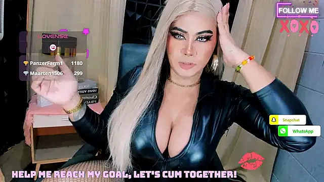 HugeMagnificent11inCock webcam