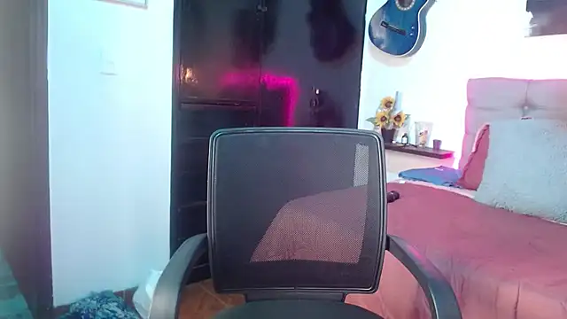 Keyla01_ webcam