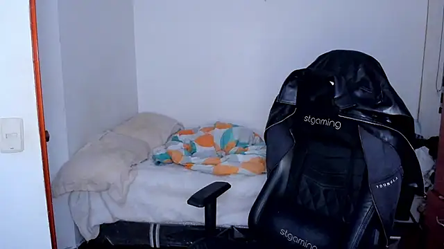 Tommy_Bred webcam