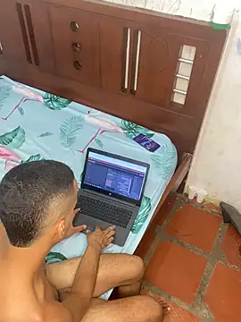 Limitless_Couples webcam