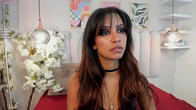 alessia__noir_ live cam on StripChat