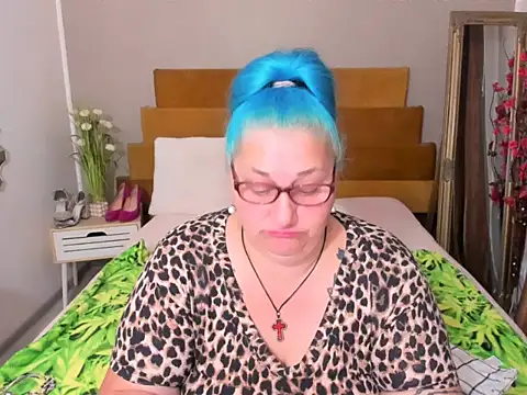 Sugarmommy_69X webcam