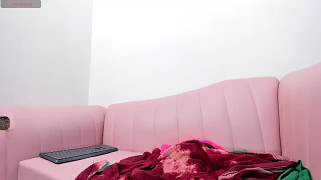 Cleopatra_Trans webcam