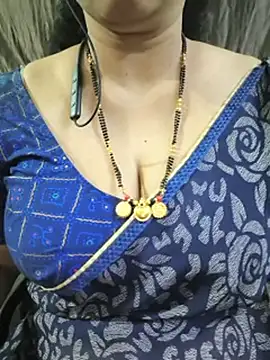 bhuvana_555 webcam