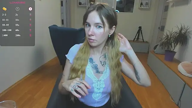 mel_collins live cam on StripChat