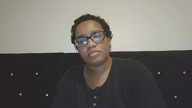 Lini_Arlena webcam