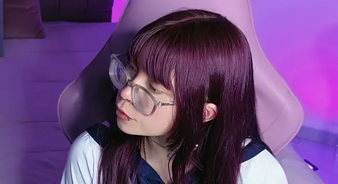 uchiiky_doll webcam