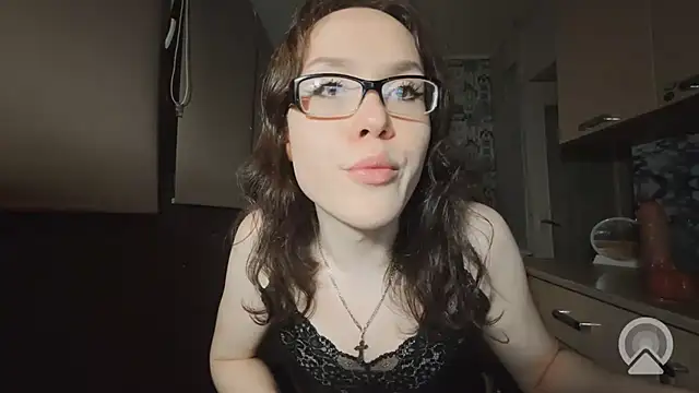 Модель: RachelSav