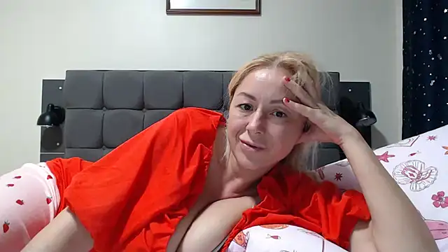 _karolynesyera_ webcam