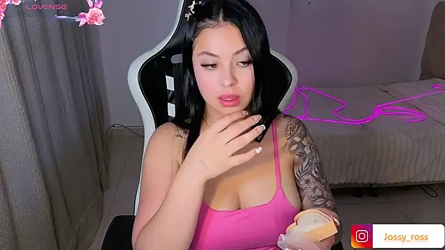 Victoryyy_ webcam