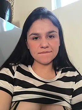 Daniela-rosee webcam