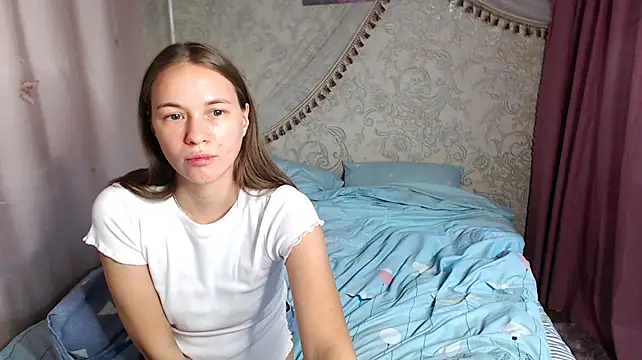 leila_bambi_ webcam