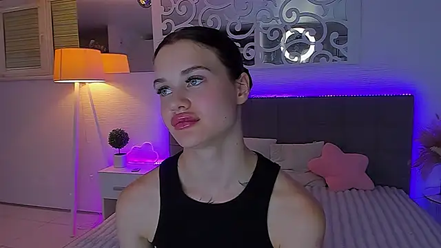 LuisaClover webcam