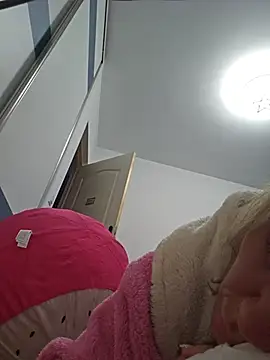 FeliciaKrige webcam