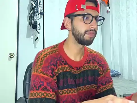 thomass1018 webcam