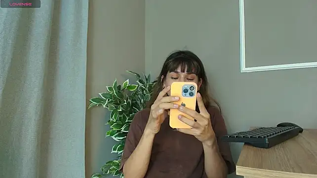 bloom_apple webcam