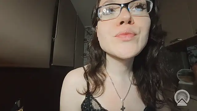 Модель: RachelSav