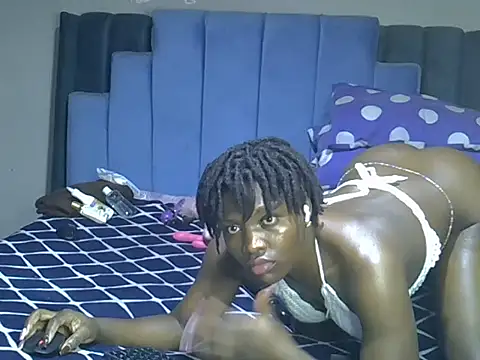 melanin_moon webcam