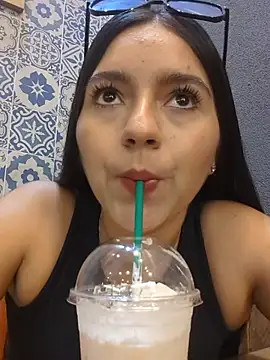 DulceCaroX live webcam