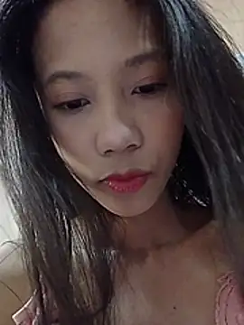 WetVirginPussy live webcam