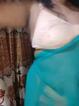 Hot-Rimi01 webcam