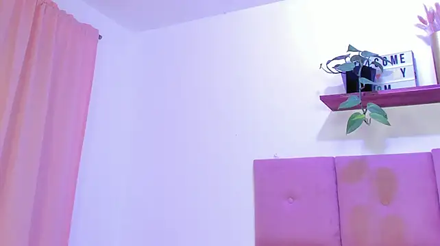 Piinksoul149 webcam