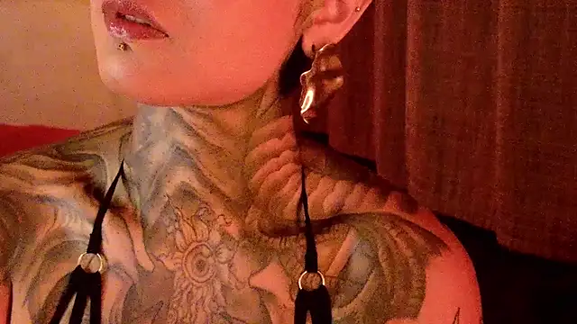 NinaKallen webcam