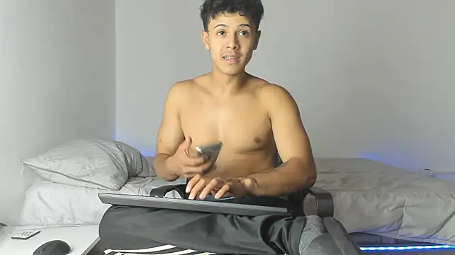 _Alex_Colton webcam