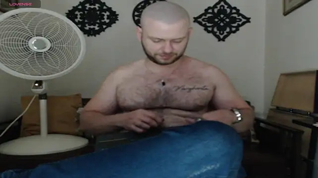 TONY_WHITE_7 webcam