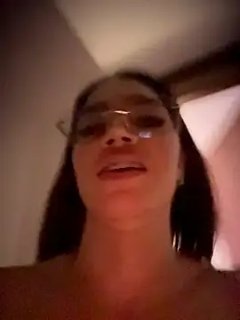 Eveliin_ruiz webcam