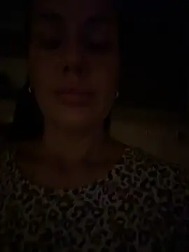 YvonneEverlee webcam