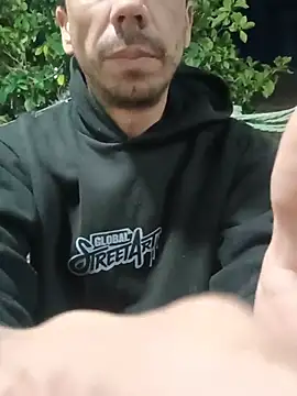 Manu1988arg live cam on StripChat