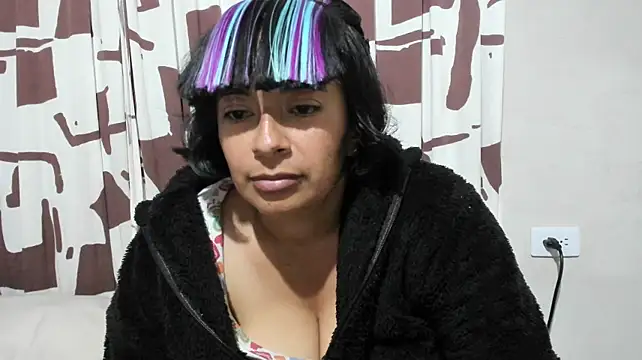 Acelinrose live cam on StripChat