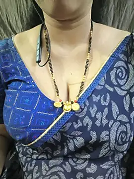 bhuvana_555 webcam
