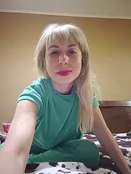 SelinaLovqx webcam