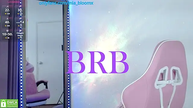 Mia_BloomX_