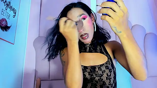 NicoleMadrird webcam