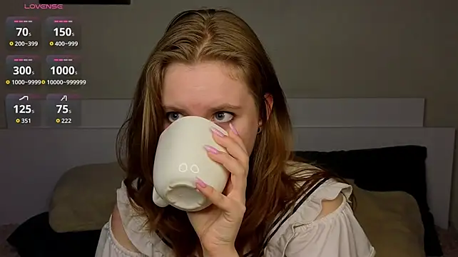 JulietteRain live sex cam