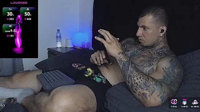 Shane_Clay webcam